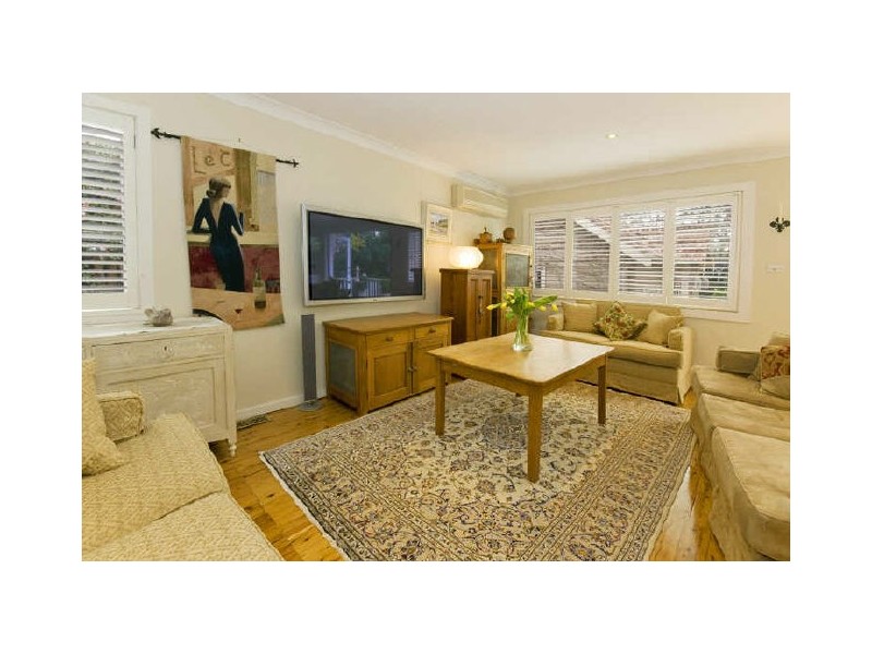 10 Nulla Nulla Street, Turramurra NSW 2074