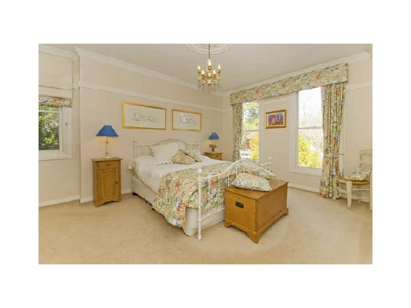 10 Nulla Nulla Street, Turramurra NSW 2074