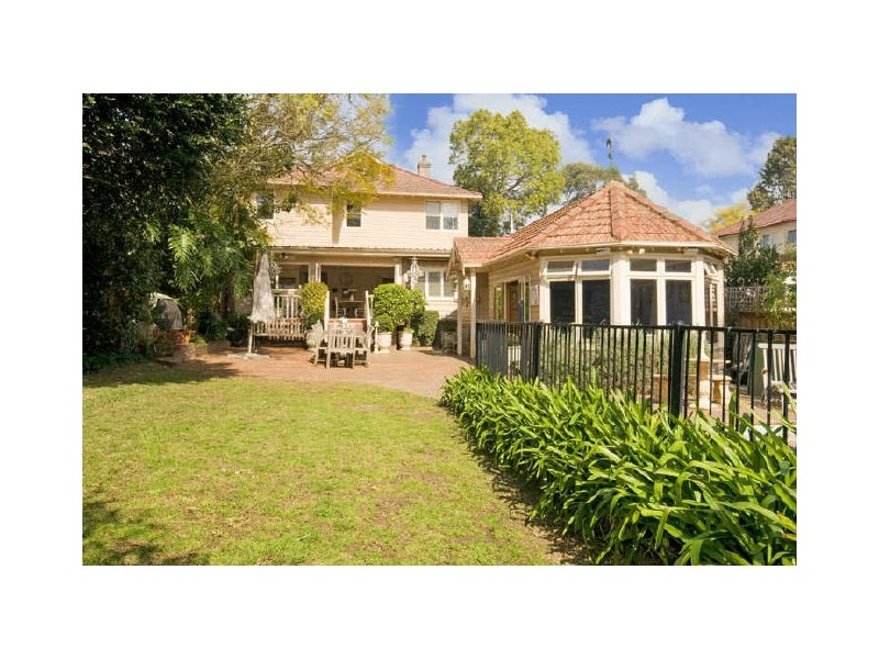 10 Nulla Nulla Street, Turramurra NSW 2074