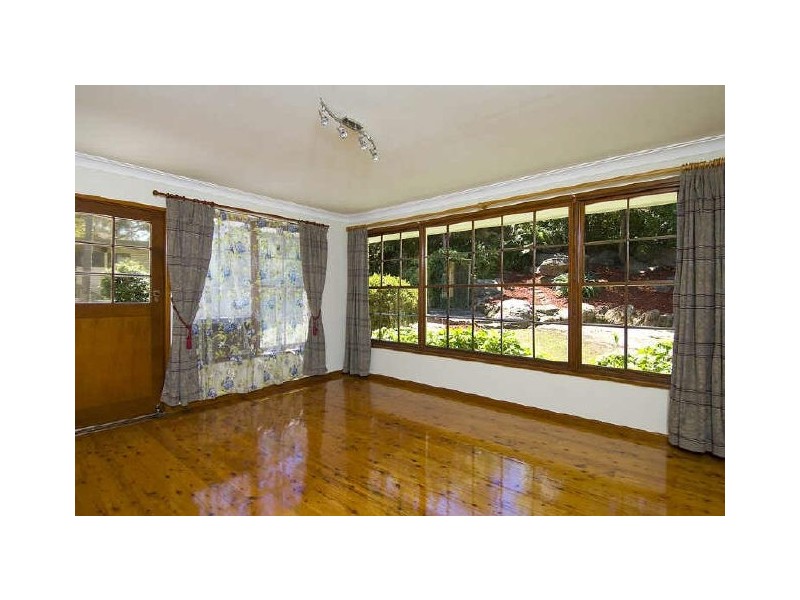 5 The Comenarra Parkway, West Pymble NSW 2073