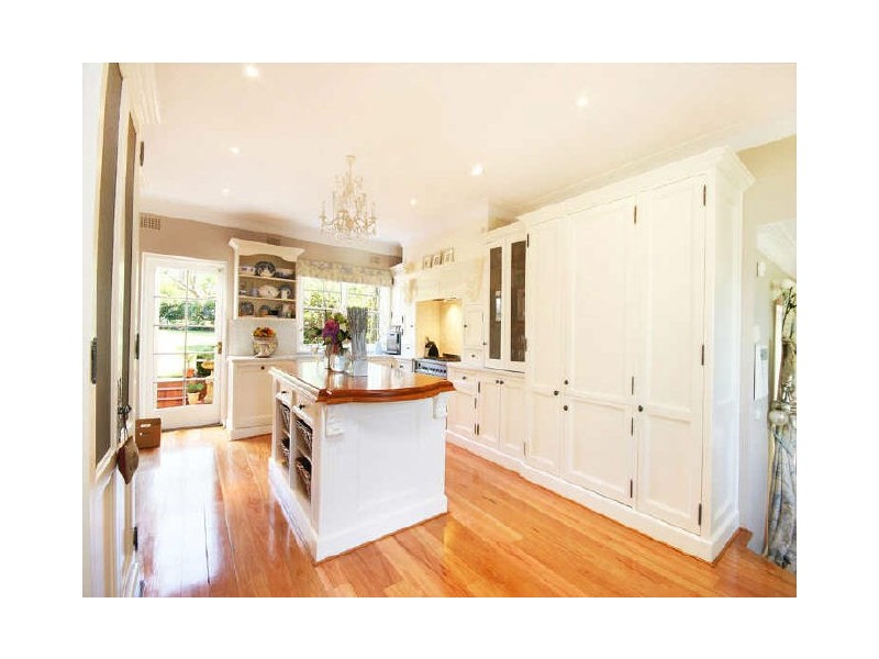 27 Orinoco Street, Pymble NSW 2073