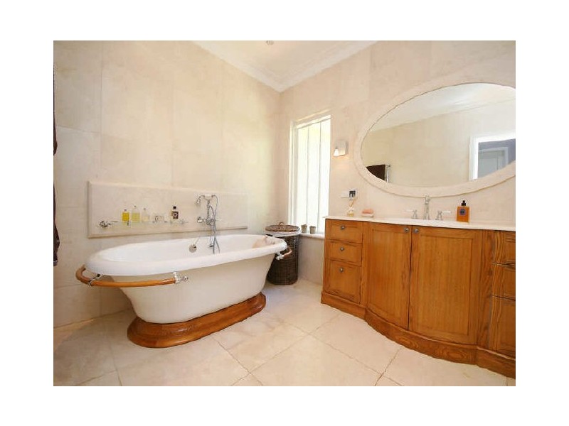 27 Orinoco Street, Pymble NSW 2073