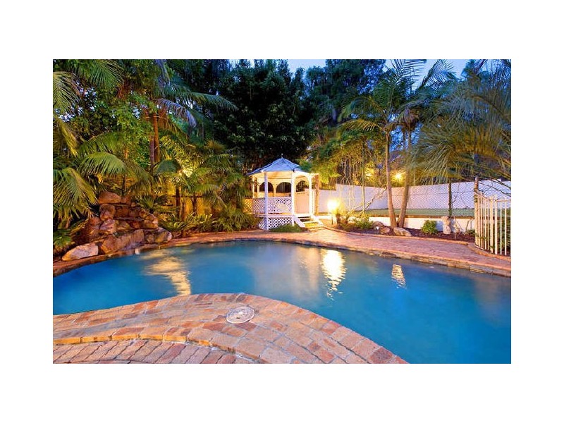 4 Mayfield Avenue, Pymble NSW 2073