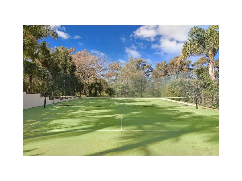 4 Mayfield Avenue, Pymble NSW 2073