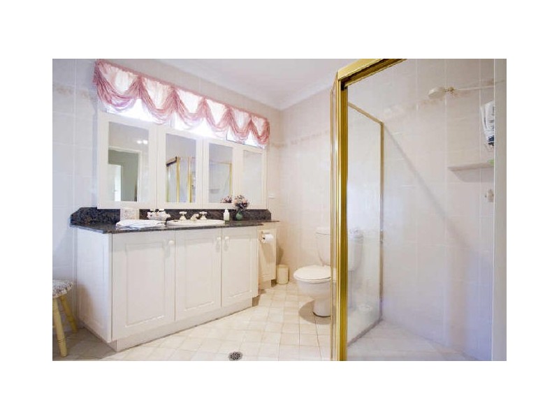 32 Willis Avenue, St Ives NSW 2075