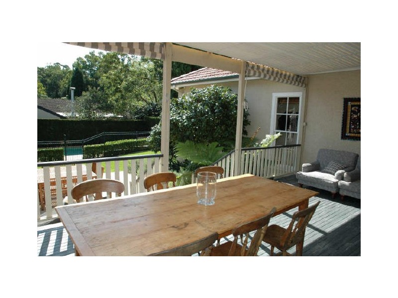 18 Halcyon Avenue, Wahroonga NSW 2076