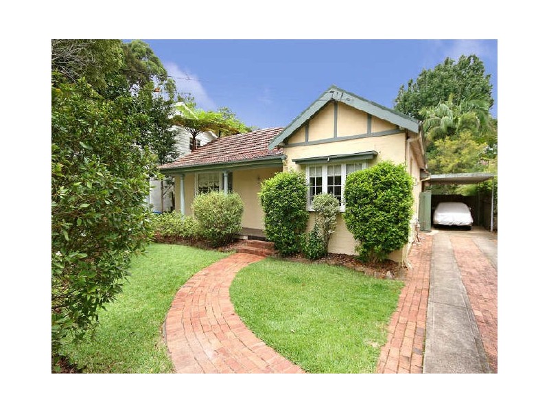 4 Challis Avenue, Turramurra NSW 2074