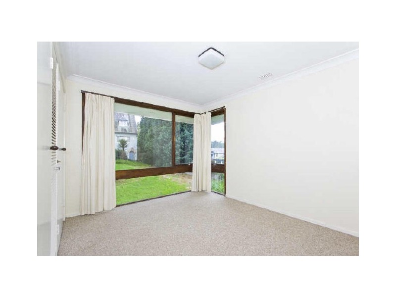 2B Peace Avenue, Pymble NSW 2073