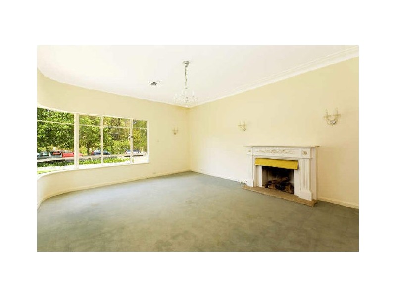 63 Avon Road, Pymble NSW 2073