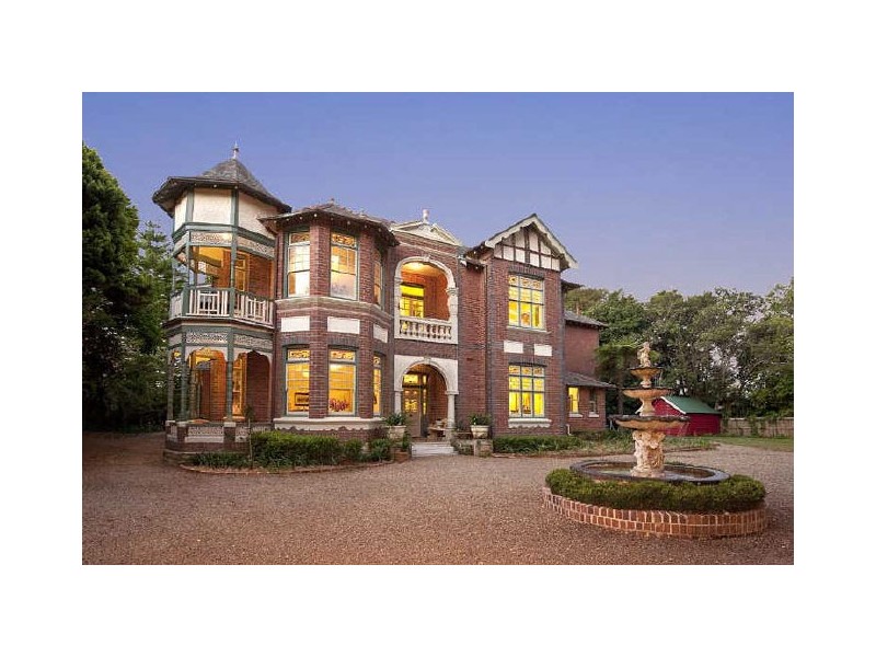 69 Braeside Street, Wahroonga NSW 2076