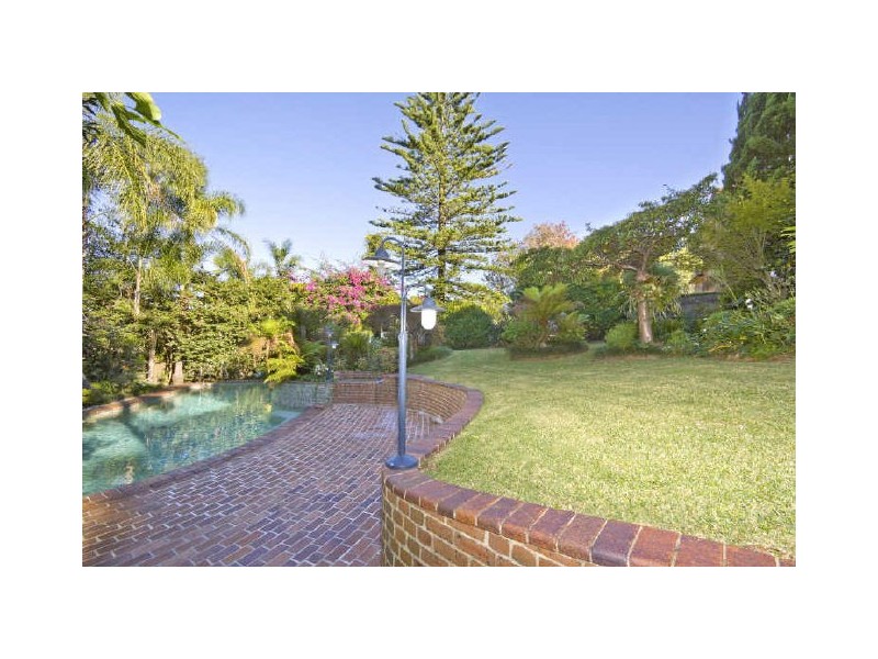 8 Taunton Street, Pymble NSW 2073