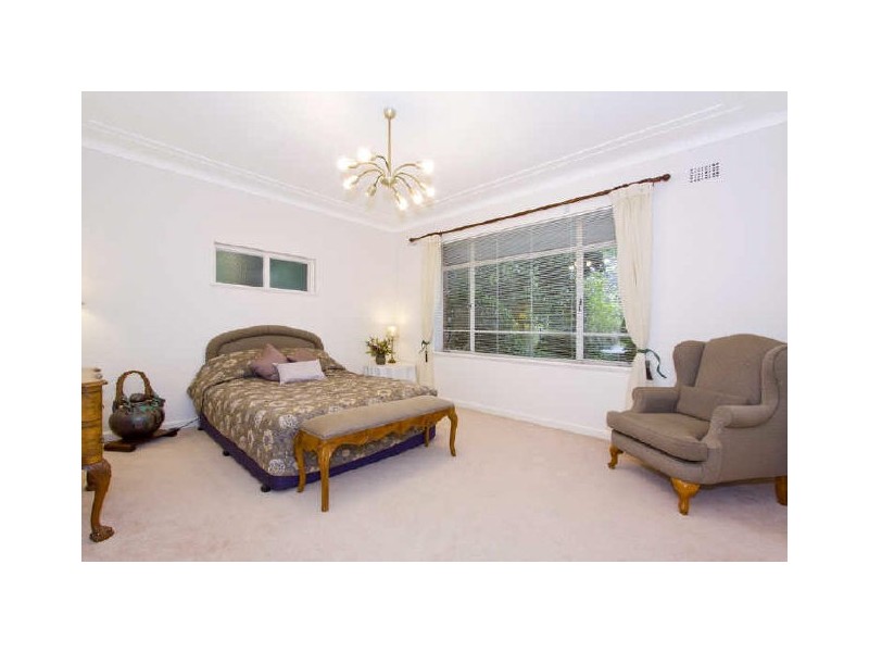 35 Boomerang Street, Turramurra NSW 2074