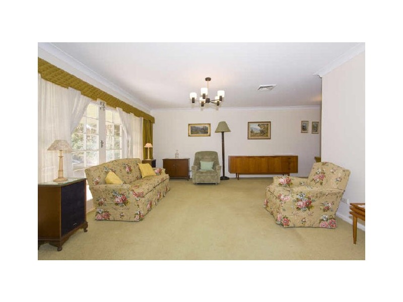 60 Burdekin Crescent, St Ives NSW 2075