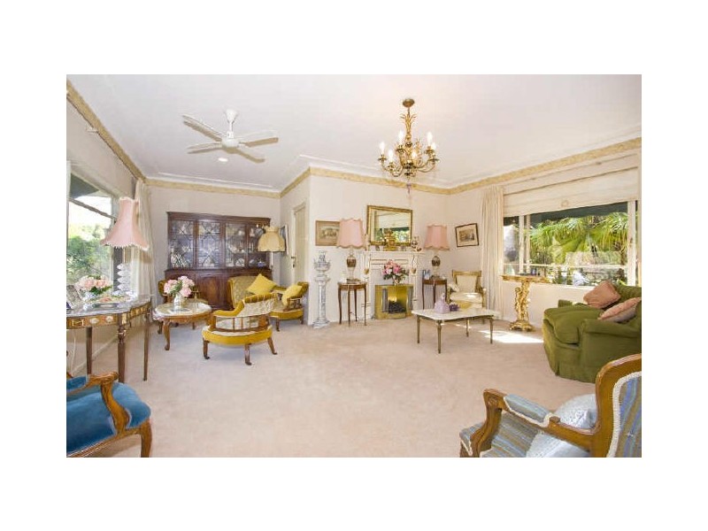 129 Pentecost Avenue, Turramurra NSW 2074