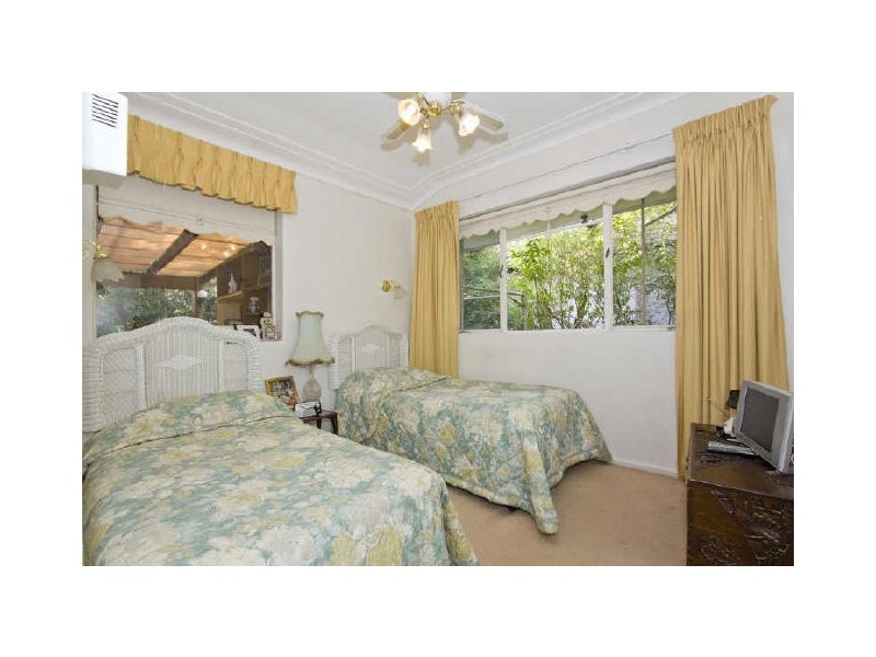 129 Pentecost Avenue, Turramurra NSW 2074