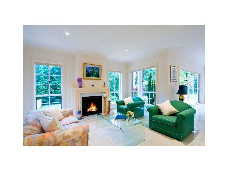 2 Sarnia Crescent, Killara NSW 2071