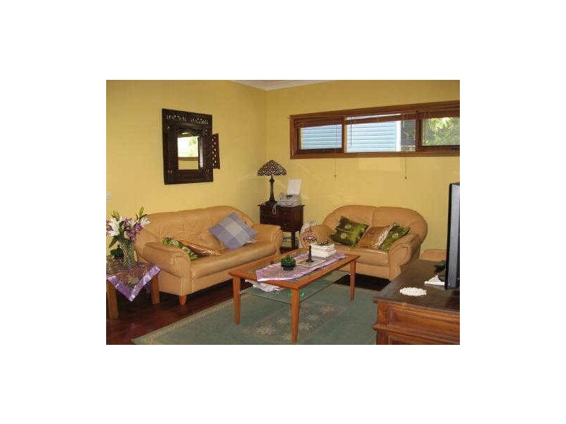 6A Woolcott Avenue, Wahroonga NSW 2076