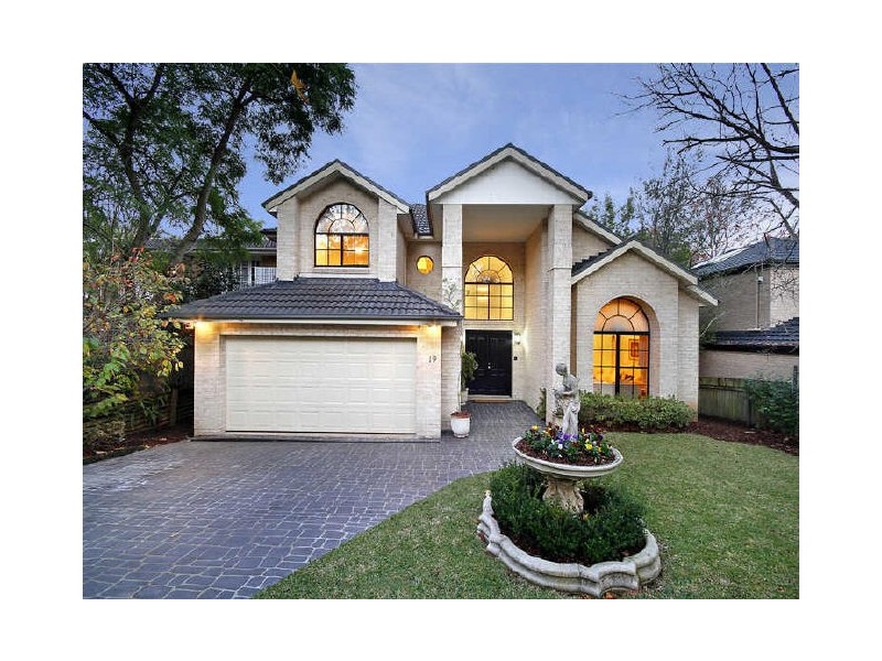 19 Holmes Street, Turramurra NSW 2074