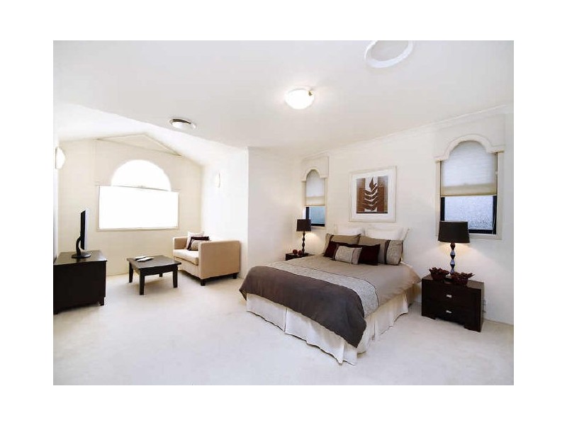 19 Holmes Street, Turramurra NSW 2074