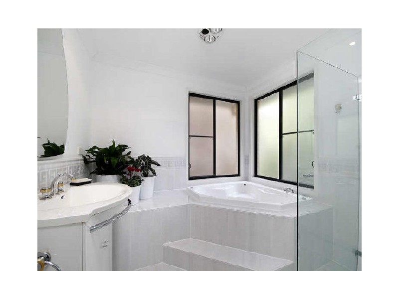 19 Holmes Street, Turramurra NSW 2074