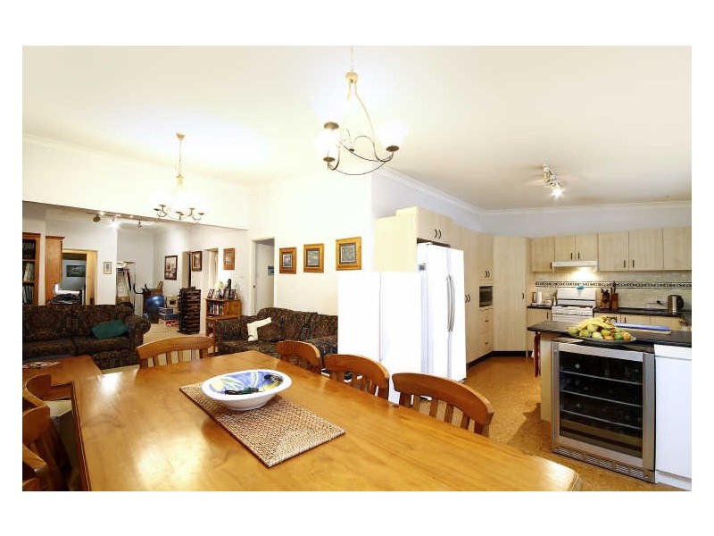 4 Trentino Road, Turramurra NSW 2074