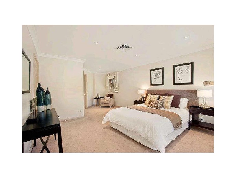 4 Boronga Avenue, Pymble NSW 2073