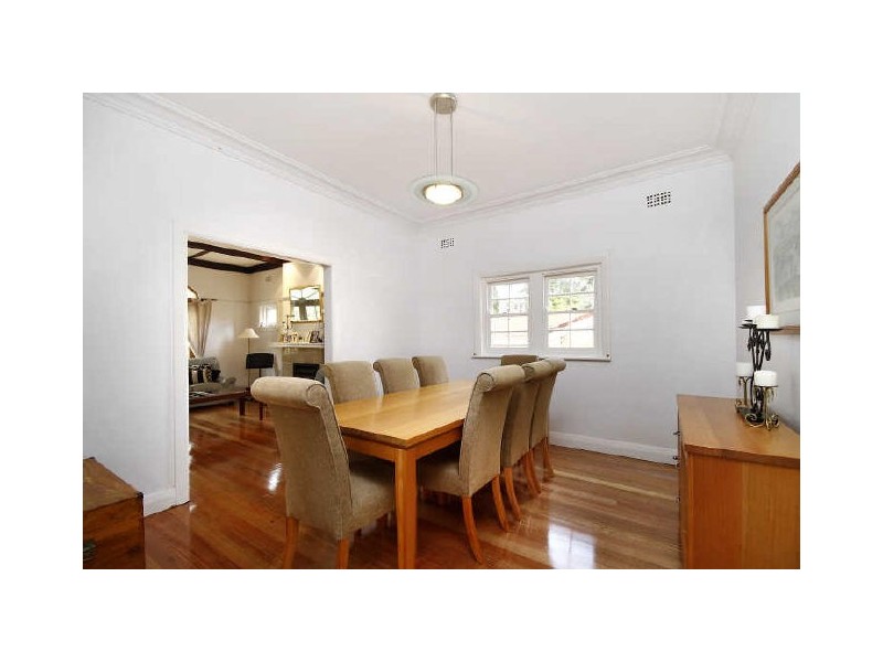 40 Bungalow Avenue, Pymble NSW 2073