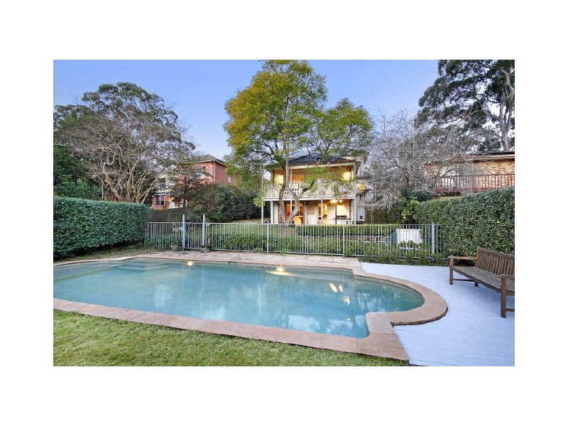 40 Bungalow Avenue, Pymble NSW 2073