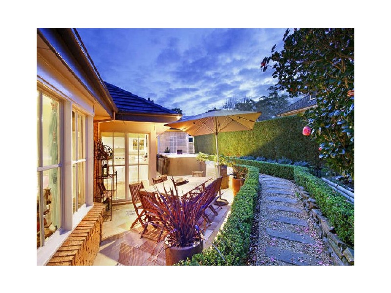 67 Livingstone Avenue, Pymble NSW 2073