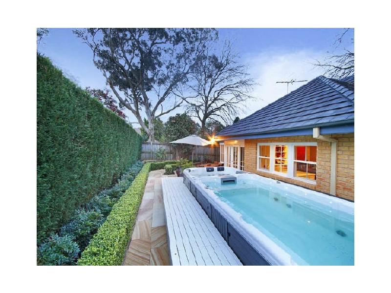 67 Livingstone Avenue, Pymble NSW 2073