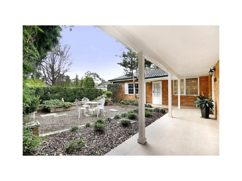 27 Andrew Avenue, West Pymble NSW 2073