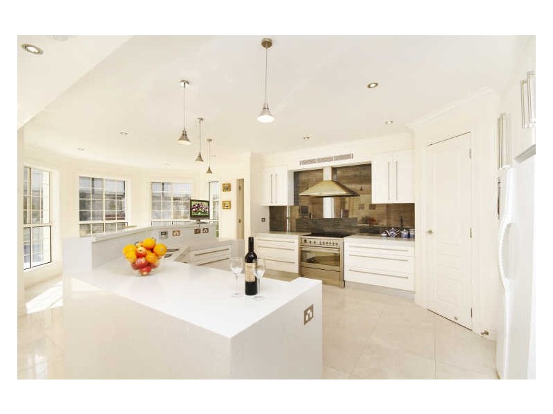 20 Macquarie Road, Pymble NSW 2073