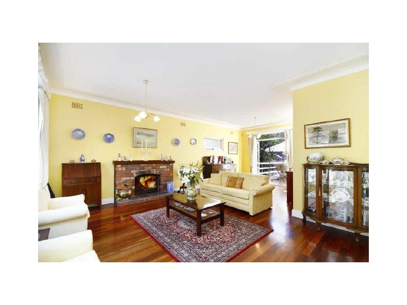 4 Golfers Parade, Pymble NSW 2073