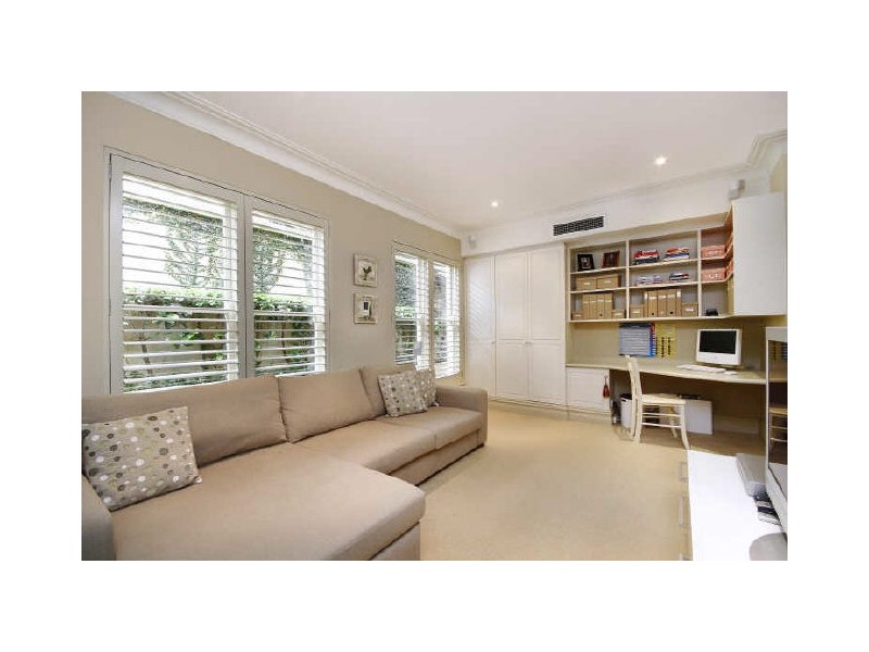 12 Penrhyn Avenue, Pymble NSW 2073