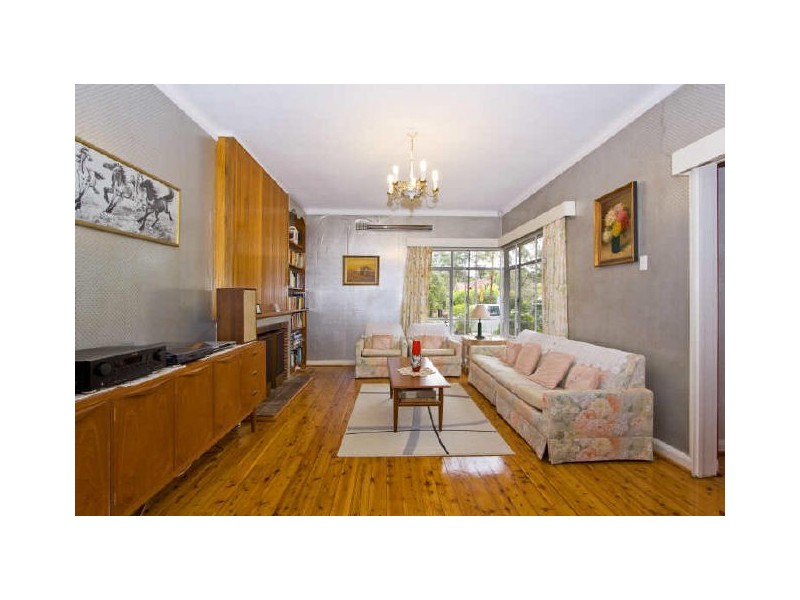 100 Livingstone Avenue, Pymble NSW 2073