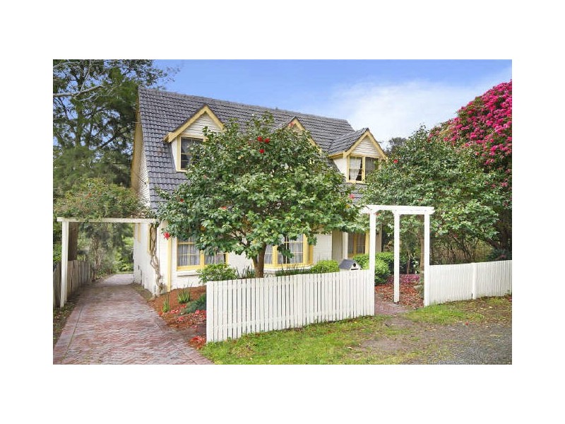 18 Cyrus Avenue, Wahroonga NSW 2076