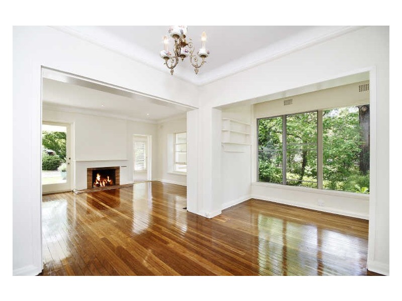 2 Lonsdale Avenue, Pymble NSW 2073