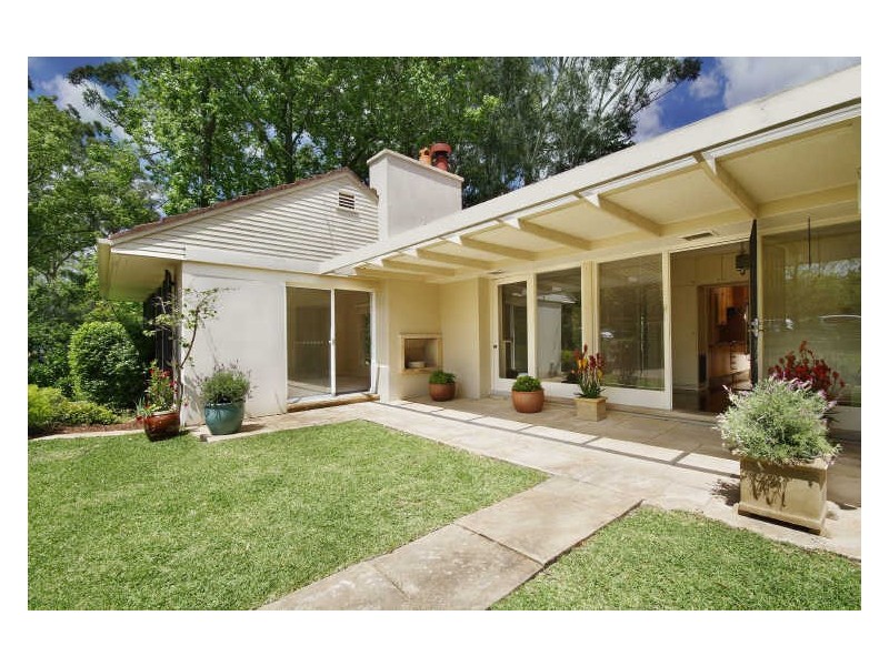 2 Lonsdale Avenue, Pymble NSW 2073