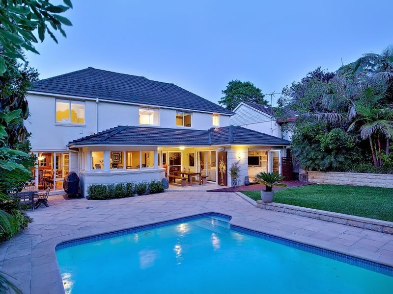 16 Carinya Road, Pymble NSW 2073