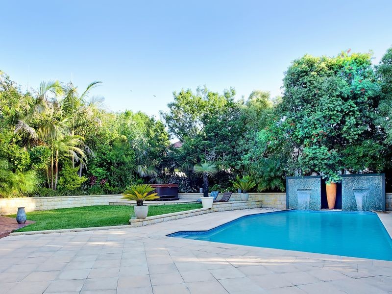 16 Carinya Road, Pymble NSW 2073