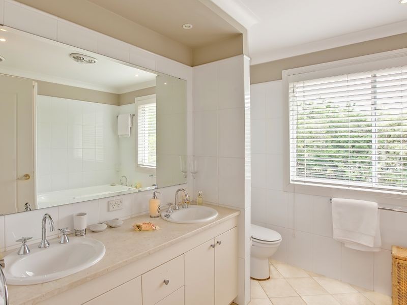16 Carinya Road, Pymble NSW 2073