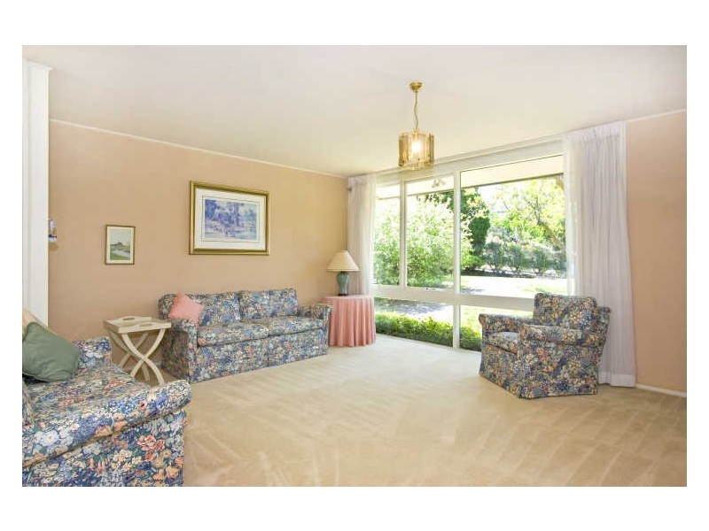 1 Ainslie Close, St Ives NSW 2075