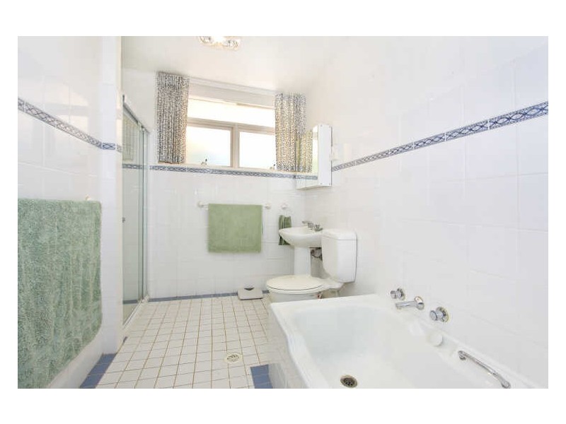 1 Ainslie Close, St Ives NSW 2075