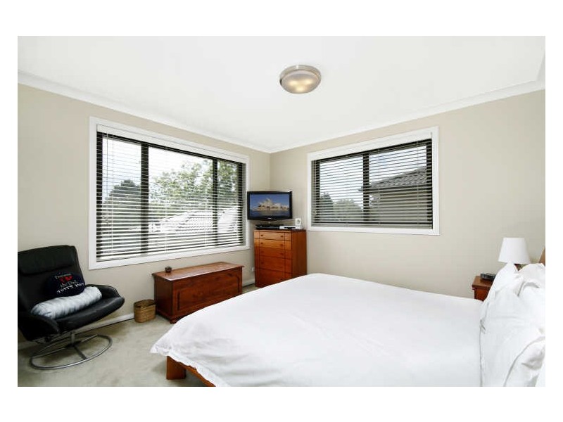 2D Greendale Avenue, Pymble NSW 2073