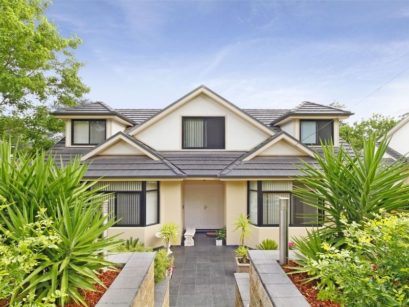 32 Tennyson Avenue, Turramurra NSW 2074