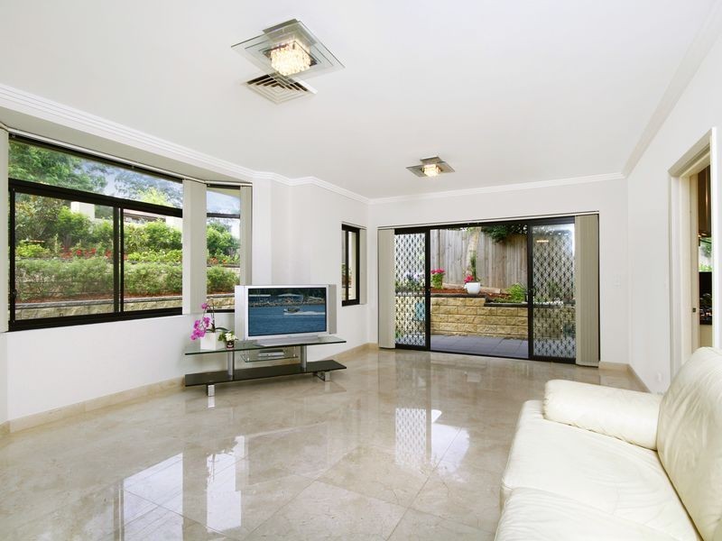 32 Tennyson Avenue, Turramurra NSW 2074