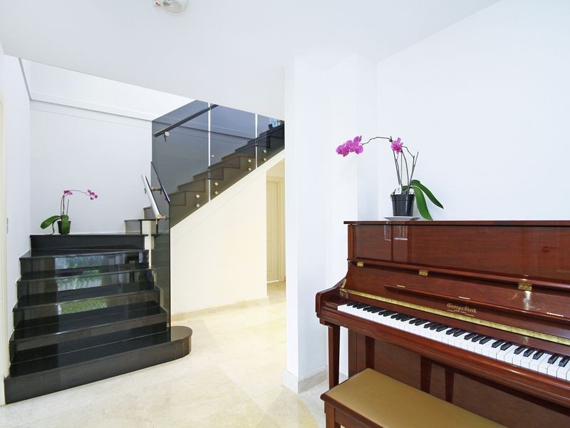 32 Tennyson Avenue, Turramurra NSW 2074