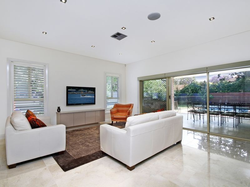 1 Challis Avenue, Turramurra NSW 2074