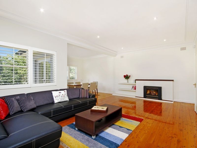 5 Wyomee Avenue, West Pymble NSW 2073