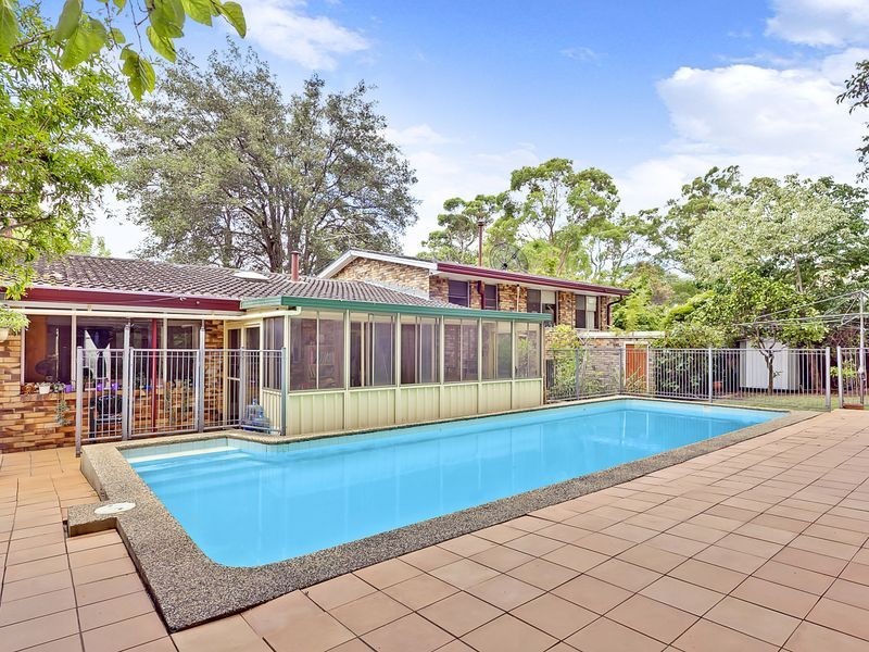 5 Patterson Avenue, West Pymble NSW 2073